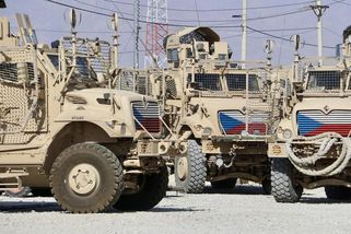 Armáda omezuje mise. Připravuje se na možný válečný konflikt s Ruskem - Novinky